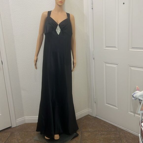 Betsy & Adam Black Dress Rhinestone Sleeveless Backless Side Zip - Picture 2 of 11